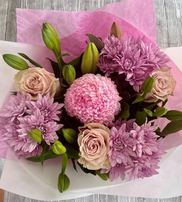 Deluxe Mixed Blooms