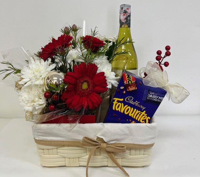 Christmas Blooms Chocolate Wine